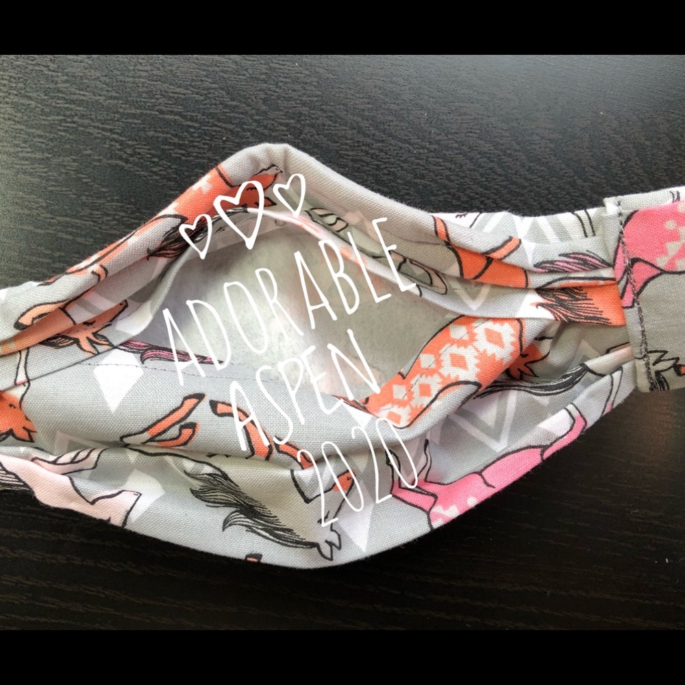 KIDS SIZE - WILD HORSES 🐴🐴🐴FACE MASKS! - Picture 4 of 7